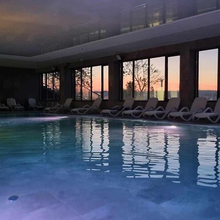 Wspanialy Apartament & Spa Nad Morzem Dziwnów Exterior foto
